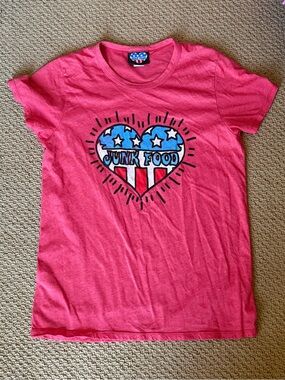 Junk Food Clothing red Tee with Patriotic Heart XL Y2K